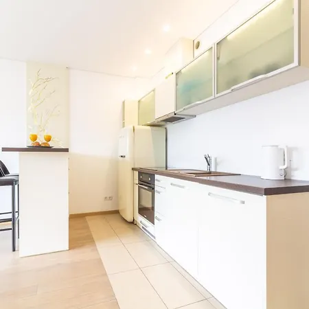Cohost I Sunny Center Apt, Covered Parking, Balcony & Self Check-In Kaunas Exterior photo