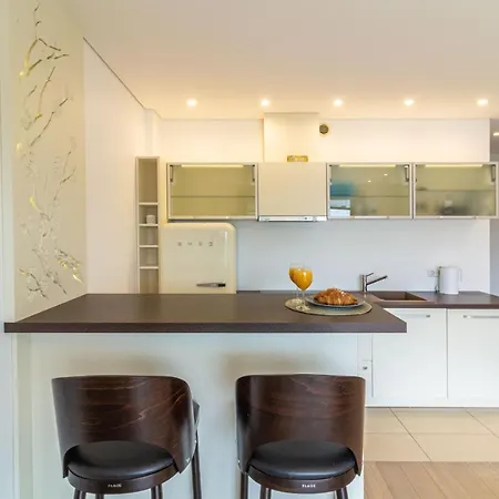 Cohost I Sunny Center Apt, Covered Parking, Balcony & Self Check-In Kaunas Exterior photo